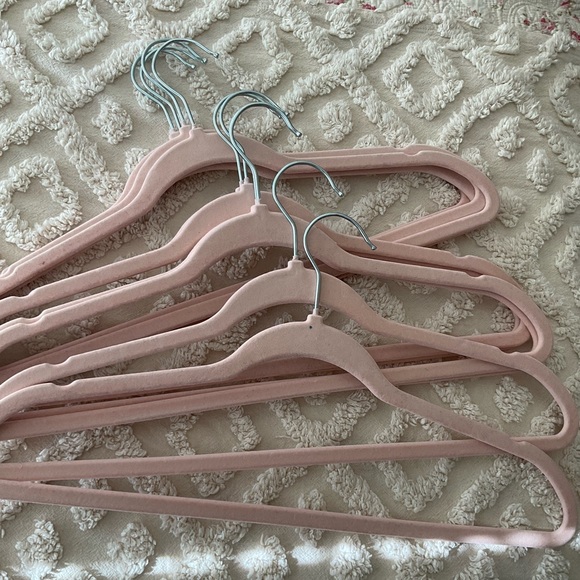 Laura Ashley Storage & Organization Laura Ashley Velvet Hangers Set